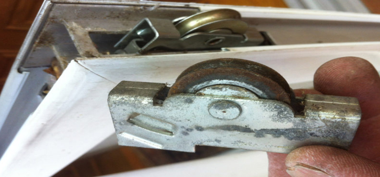 screen door roller repair in Redding